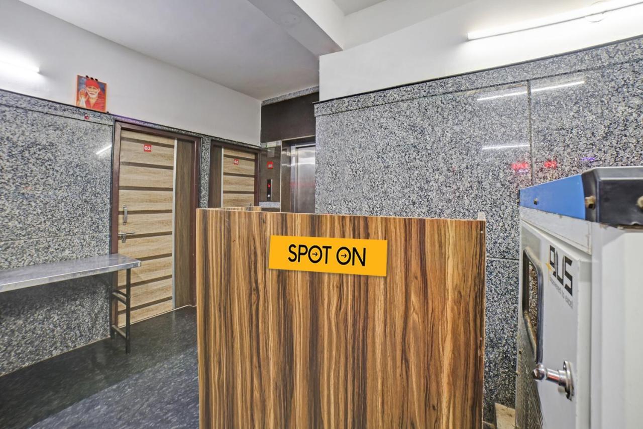 Spot On 81164 San International Hotel Bangalore Exterior foto